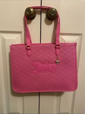 Juicy Couture Large Upgrade U Tote in Pink